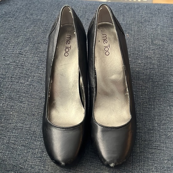 ME TOO platform 4” high heels - Picture 3 of 5